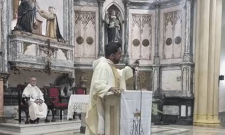 Sacerdote cubano en misa a la Virgen de la Caridad: «Se nos ha apagado la alegría»